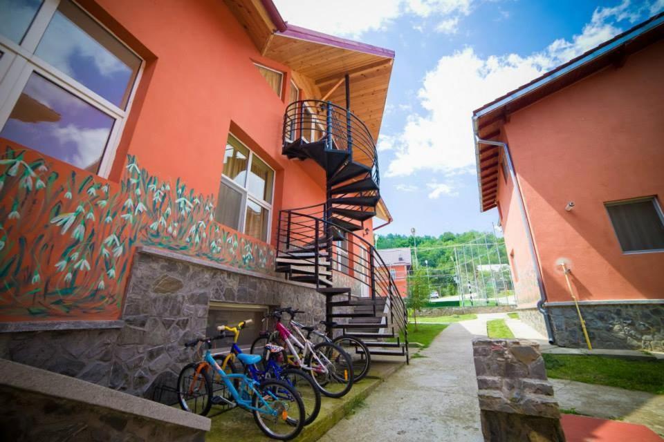 Hotel Gclub Breáza Kültér fotó