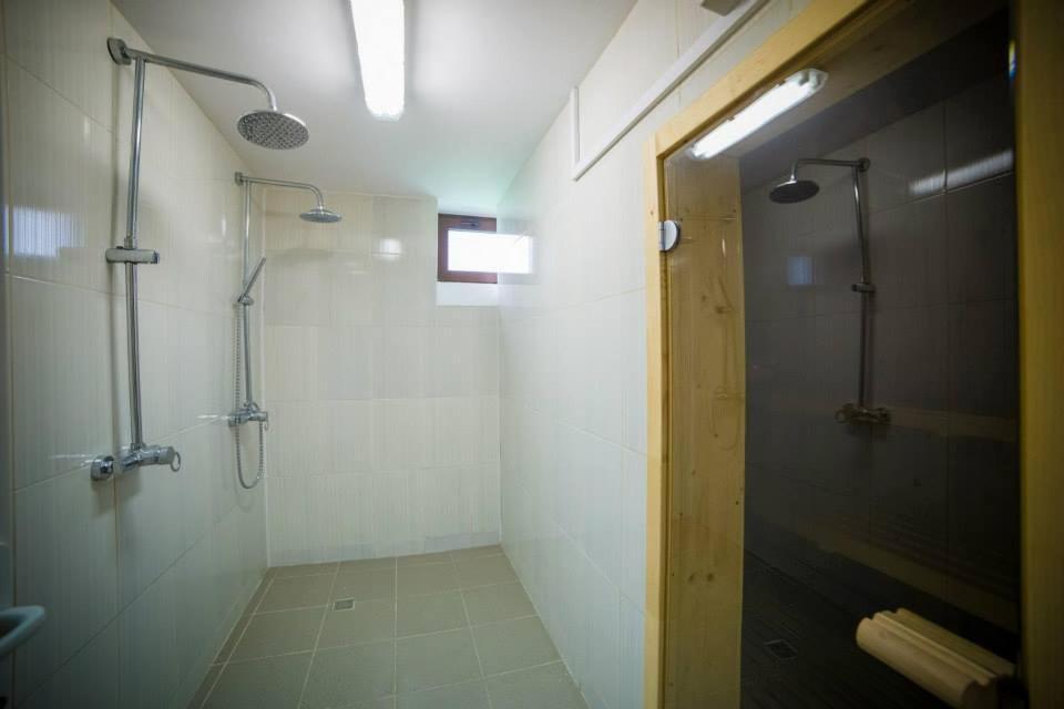 Hotel Gclub Breáza Kültér fotó