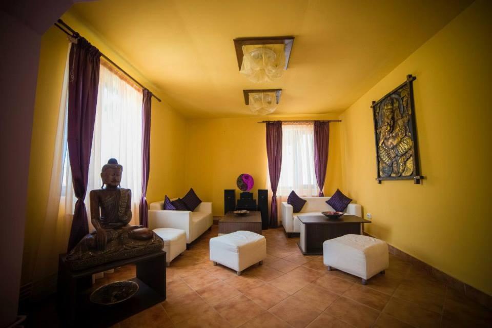 Hotel Gclub Breáza Kültér fotó